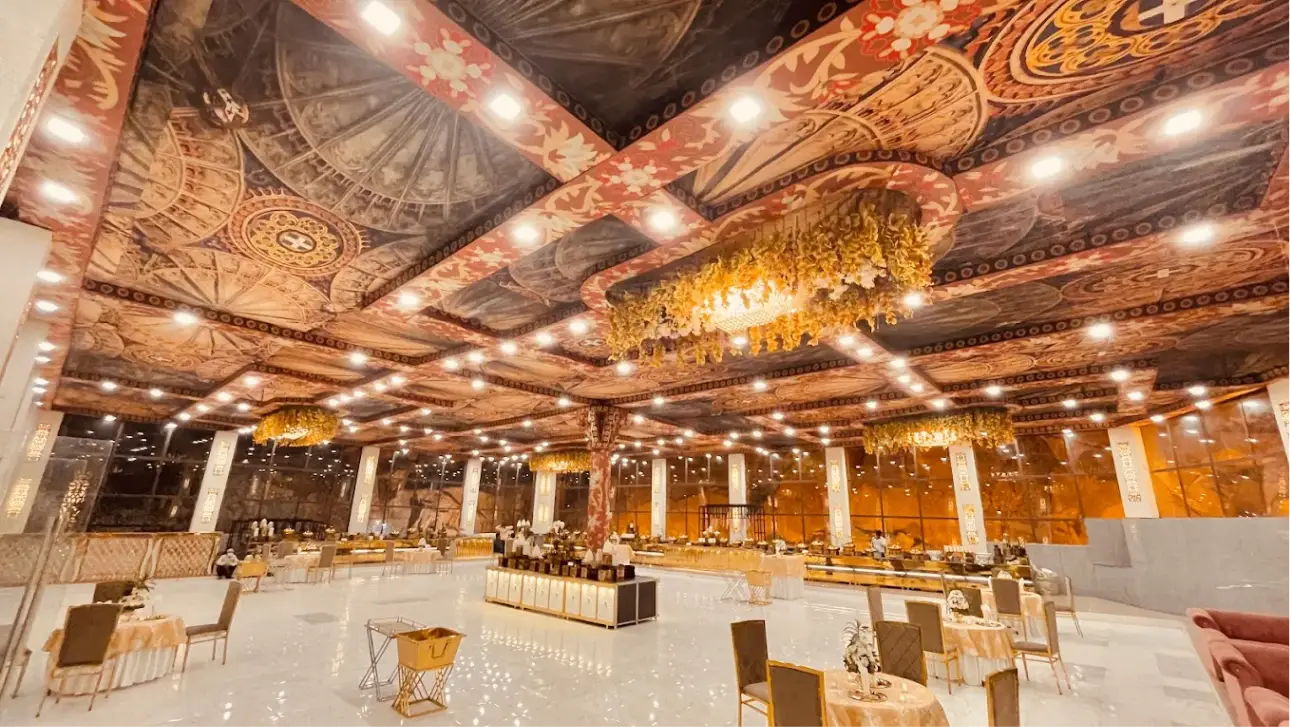 Hall 1 + Lawn 1 (AC)